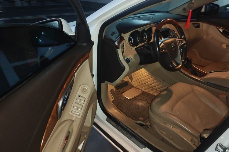 Used Buick LaCrosse 2012 2.4L SIDI Luxury Edition