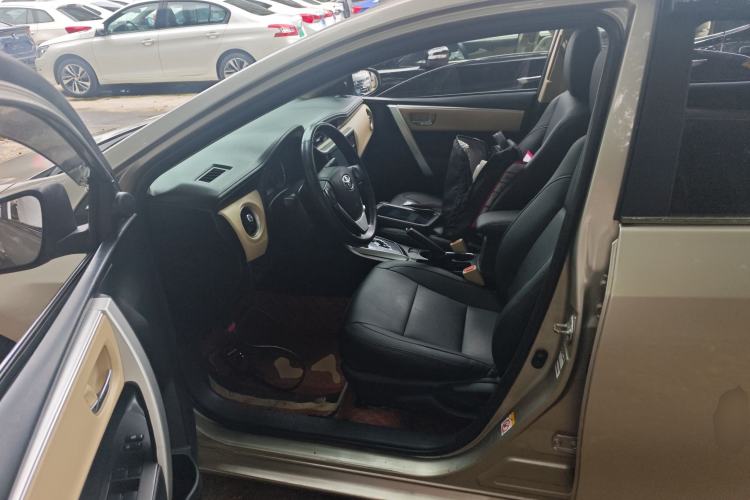 Used Toyota Corolla 2017 Revised Version 1.2T S-CVT GL-i Leather Edition Left Front Seat