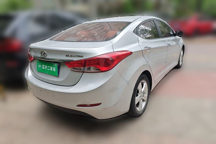 Used Hyundai Elantra (5th Generation / Langdong) 2012 1.6L Automatic Prestige Model
