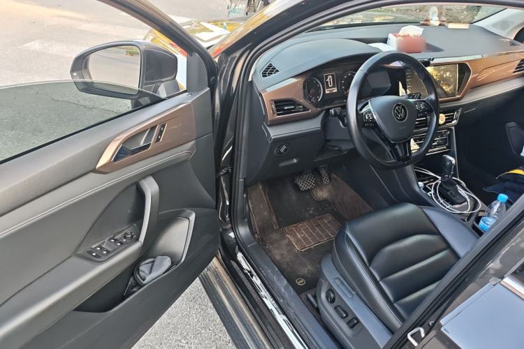 Used Volkswagen Tharu 2021 280TSI Two-Wheel-Drive Luxury Plus Edition Driver Seat