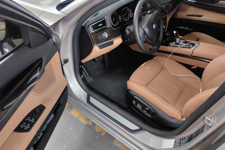 Used BMW 7 Series 2013 740Li xDrive Driver Seat