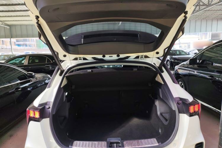 Used Lynk & Co 06 2020 1.5T YAO Halo
