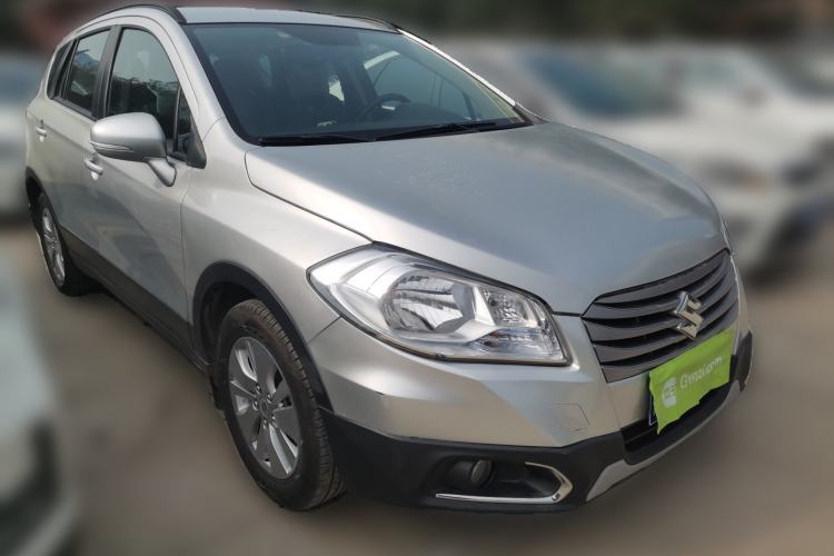 Used Suzuki S-Cross 2015 1.6L CVT Two-Wheel Drive Entry-Level Trim
