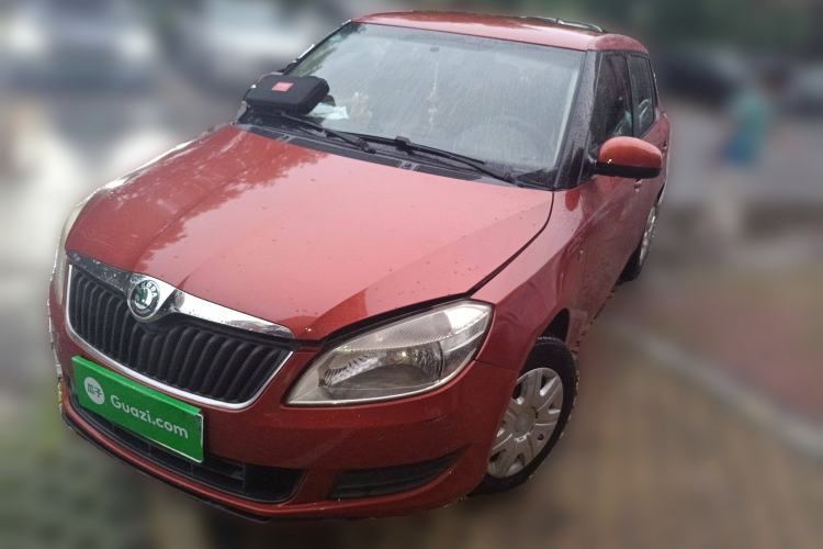 Used Skoda Fabia 2012 1.4L Automatic Crystal Edition