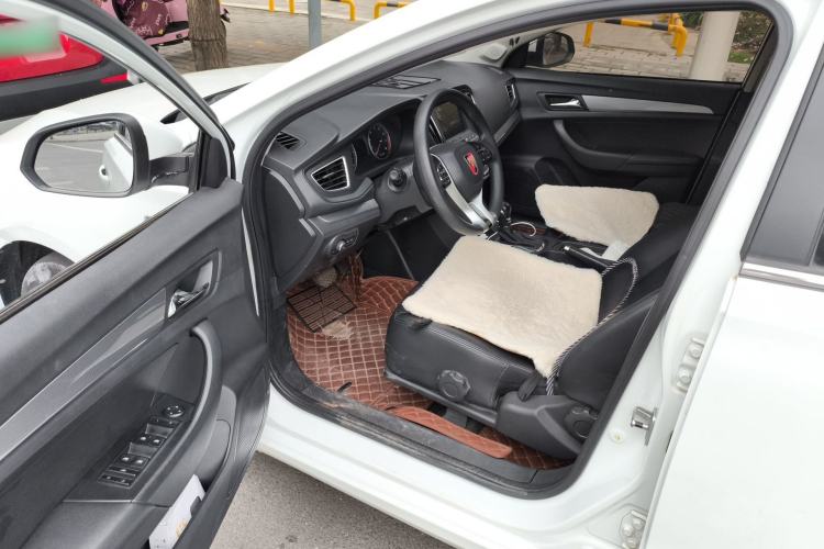 Used Roewe 360 2018 PLUS 1.5L Automatic Luxury Edition Driver Seat