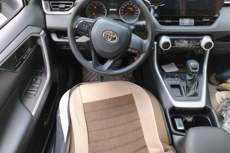 Used Toyota Wildlander 2023 2.0L CVT Two-Wheel Drive Leading Edition
