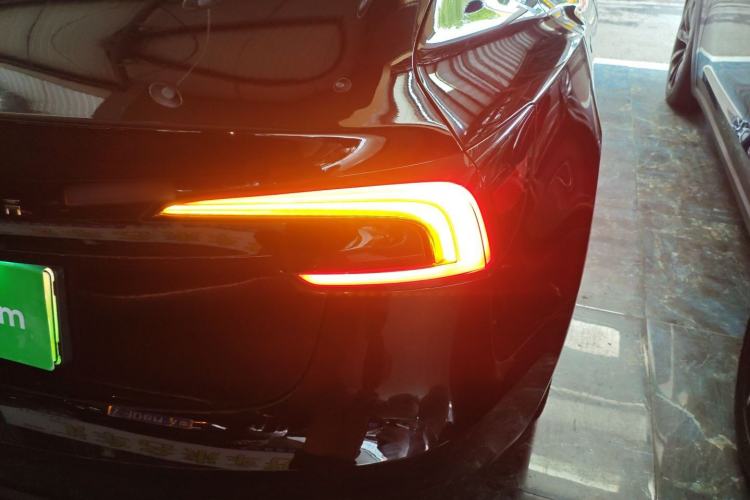 Used Tesla Model 3 2023 Rear-Wheel-Drive Version