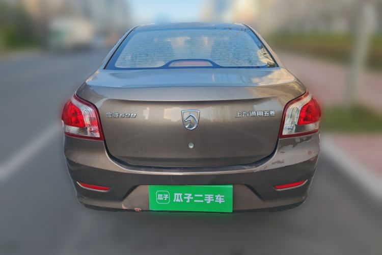 Used Baojun 630 2013 1.5L manual standard version