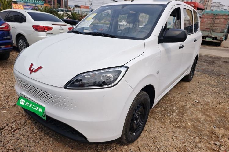 Used Wuling Hongguang New Energy 2025 Extended-Range Hybrid 50 km Utility Version