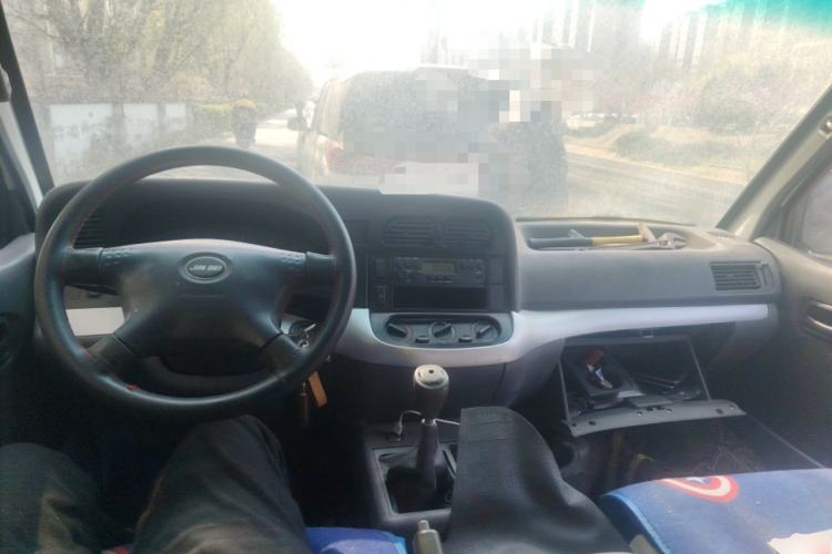 Used Jinbei Hiace 2018 2.0L Fifth-Generation Box Truck Standard Roof 2 Seats 4G19
