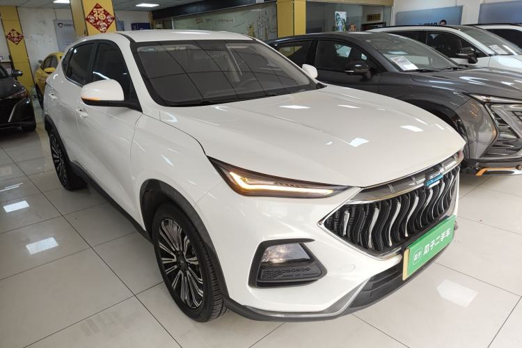 Used CHANGAN OSHAN X5 2021 1.6L CVT Comfort Model Front Right 45 Deg