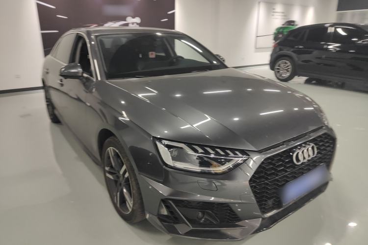 Used Audi A4L 2022 40 TFSI Fashion Dynamic Model

