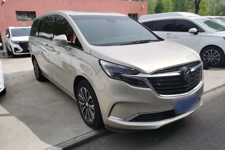 Used Buick GL8 2020 ES Land Cruiser 653T Luxury Model Front Right 45 Deg