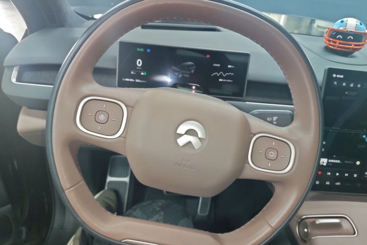 Used Nio ES8 2024 100kWh Signature Edition Steering Wheel