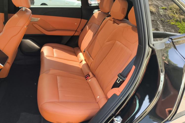 Used ONVO L60 2024 60 kWh Rear-Drive Version