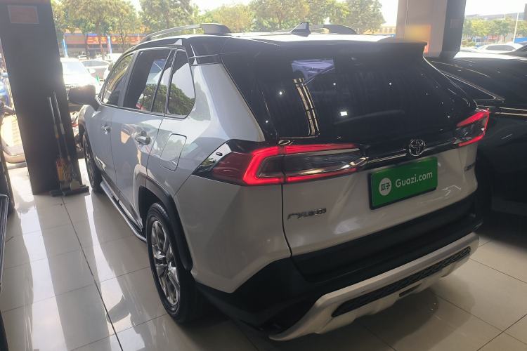 Used Toyota Wildlander 2020 2.0L CVT Two-Wheel Drive Luxury Edition
