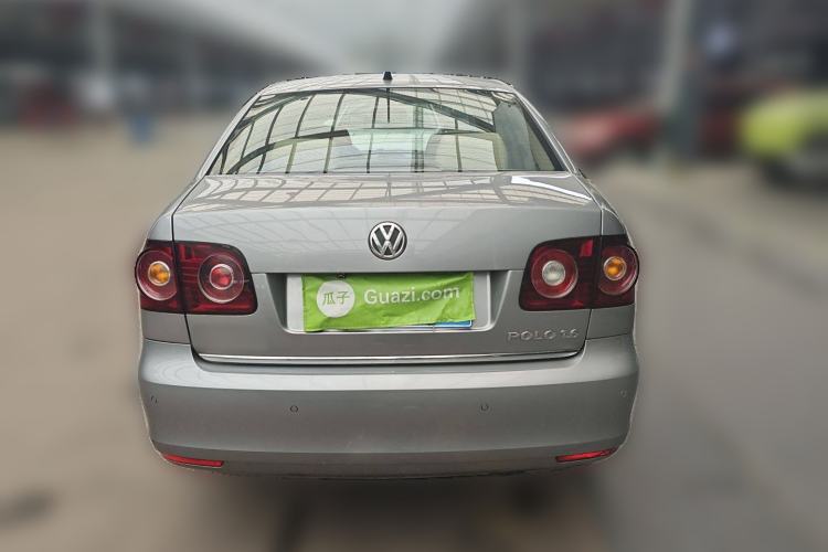 Used Volkswagen Polo 2011 Jingqu 1.6L Manual - Real Cool Edition