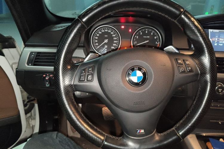 Used BMW 3 Series 2011 335i Convertible Coupe Steering Wheel