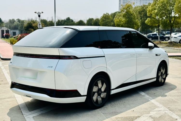 Used XPeng X9 2024 610 Long-Range Pro