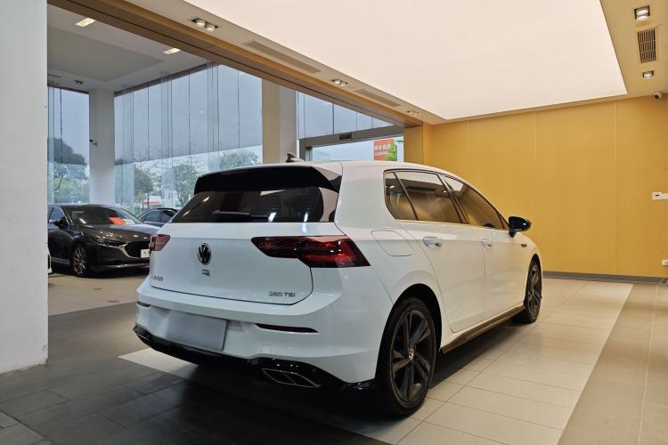 Used Volkswagen Golf 2021 280TSI DSG Pro First Edition Exterior 9