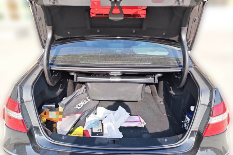 Used Mercedes-Benz E-Class 2011 E 300 L Fashion Prestige Model Trunk