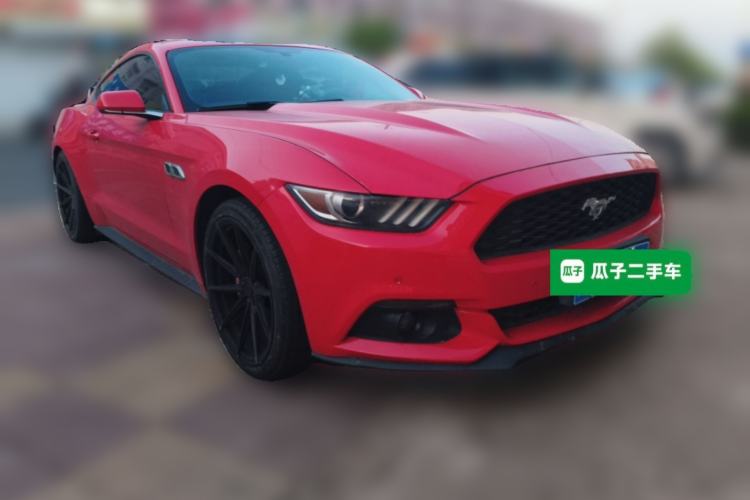 Used Ford Mustang 2015 2.3T Automatic U.S.-Spec Version Front Right 45 Deg