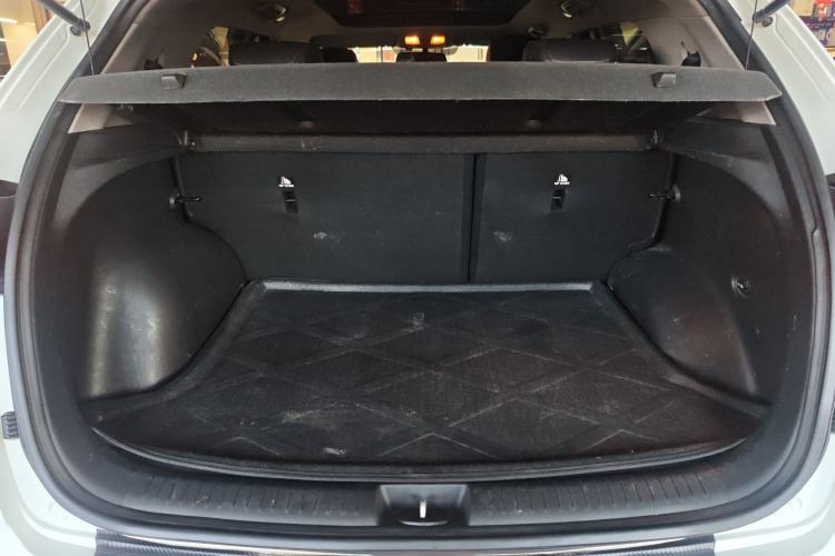 Used Hyundai ix25 2015 2.0L Automatic 4x4 Deluxe DLX