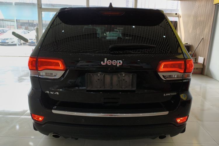 Used Jeep Grand Cherokee 2014 3.0L Comfort Navigation Edition