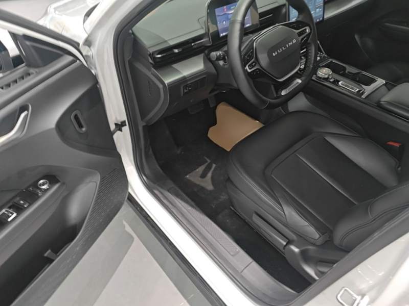 Used Wuling Xingguang 2024 Co-Creation Edition 410 Standard Model — 15