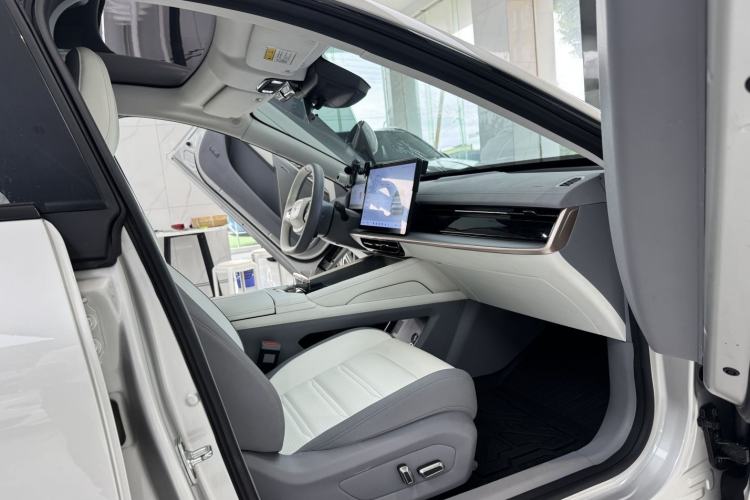 Used Dongfeng eπ eπ007 2024 Pure Electric 540 All-Wheel Drive Max Edition