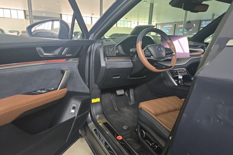 Used BYD Tang New Energy 2021 DM-i 112KM Prestige Model Driver Seat