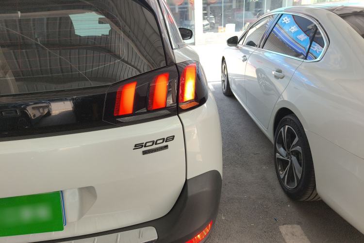 Used Peugeot 5008 2023 400THP True Love Edition 5-seater
