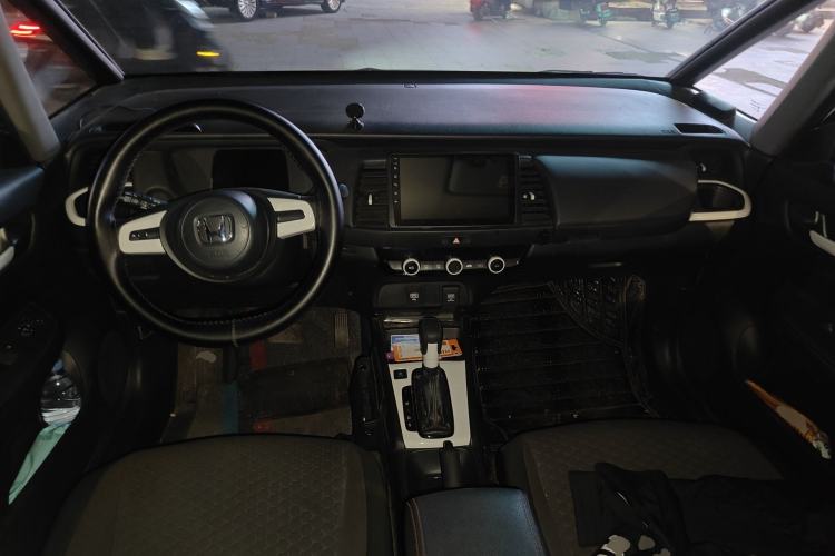 Used Honda Fit 2021 1.5L CVT Trend Edition Center Console