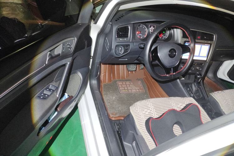 Used Volkswagen Golf 2016 1.6L Automatic Comfort Model