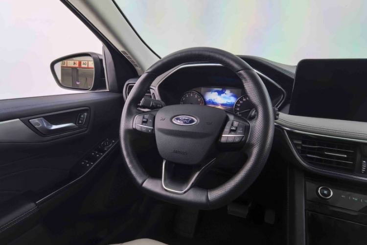 Used Ford Escape 2020 EcoBoost 245 Two-Wheel-Drive Comfort Edition