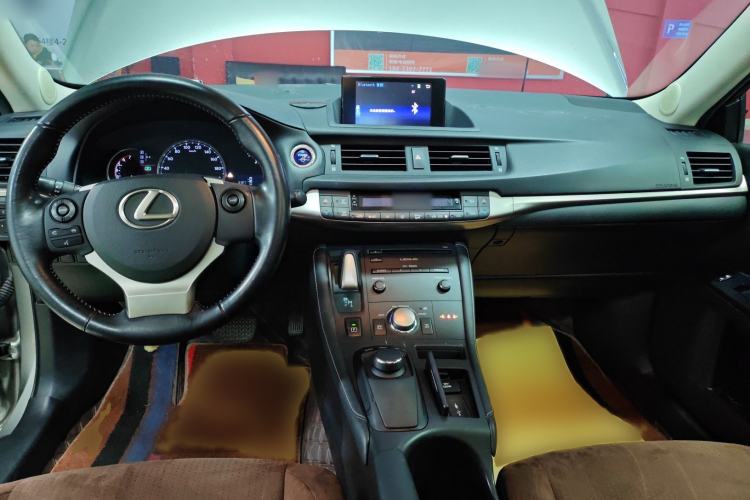 Used Lexus CT 2014 CT200h Comfort Edition Monochrome