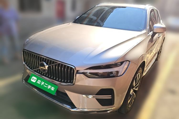 Used Volvo XC60 2023 B5 4x4 Smart Luxury Edition