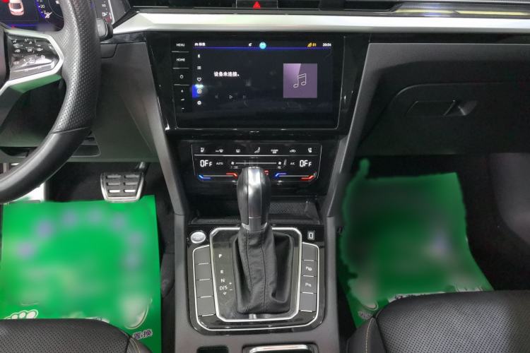 Used Volkswagen FAW-Volkswagen CC 2023 380TSI Striking Edition Audio And AC Panel