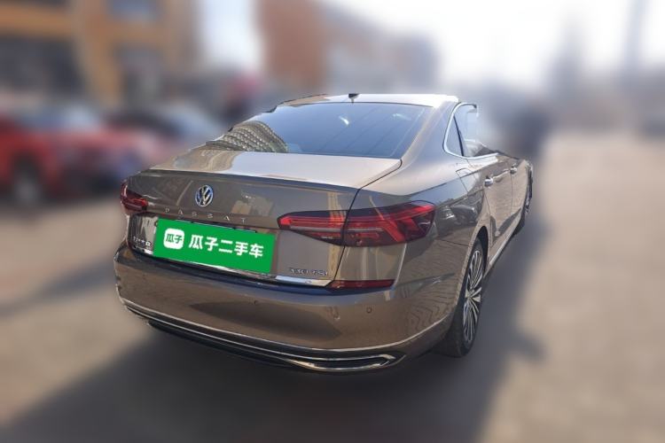 Used Volkswagen Passat 2020 330TSI Luxury Edition China VI