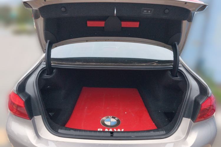 Used BMW 5 Series 2018 528Li Launch Special Edition