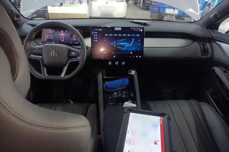 Used BYD Song L EV 2025 Intelligent Driving Version 662 km LiDAR Excellence Edition