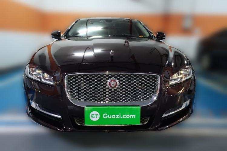 Used Jaguar XJ 2016 XJL 2.0T Two-Wheel-Drive Elegant Business Edition Front