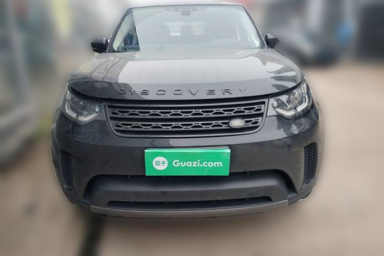 Used Land Rover Discovery 2018 3.0 SC V6 SE Front