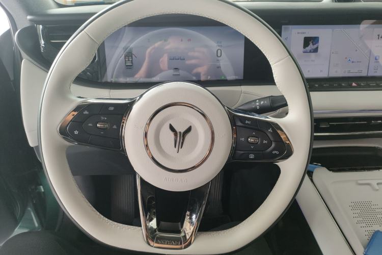 Used VOYAH FREE 2025 318 318 km Rear-Drive Touring Edition