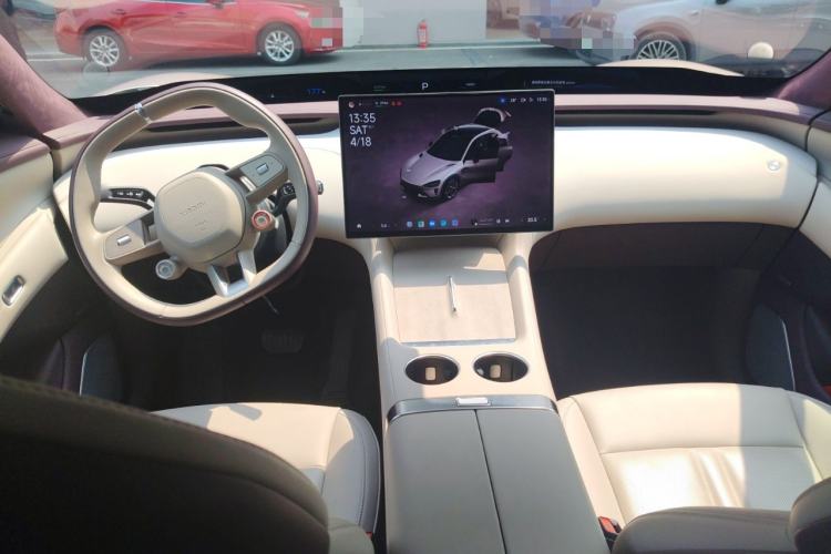 Used Xiaomi Auto YU7 2025 Ultra-Long Range High-Performance All-Wheel-Drive Max Edition