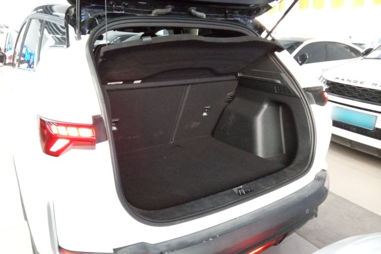 Used Geely Auto Coolray 2025 Bin Yue L 1.5TD DCT Star Diamond
