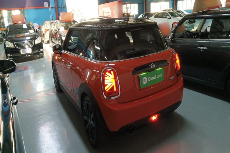 Used MINI MINI 2021 1.5T COOPER Artist
