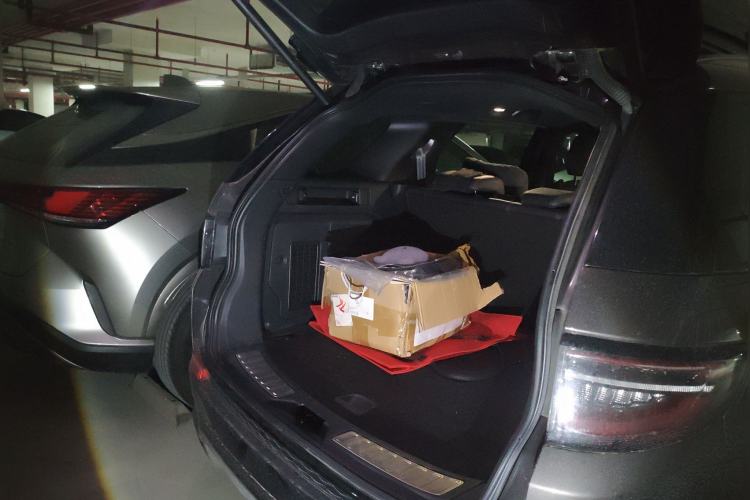 Used Land Rover Discovery Sport 2022 Revised Version 249 PS Metropolitan Edition Trunk