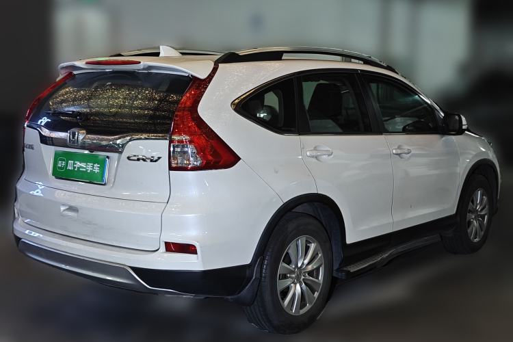 Used Honda CR-V 2016 2.0L two-wheel drive Urban Edition Rear Right 45 Deg