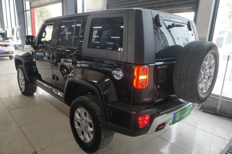 Used BAIC Off-Road BJ40 2018 PLUS 2.0D Manual Four-Wheel Drive Prestige Model China V Emission Standard
